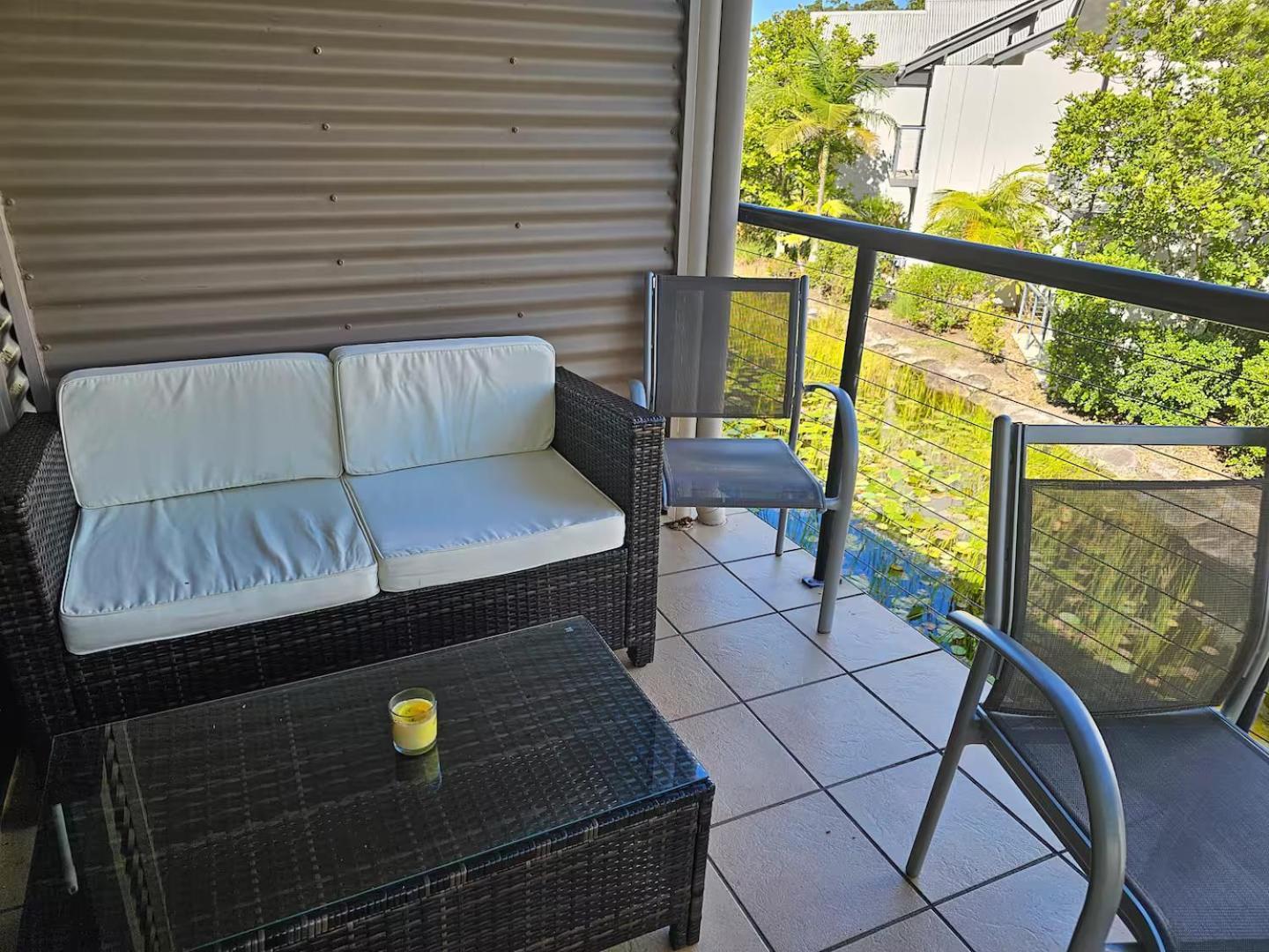 Serene Escape With Amenities Apartment